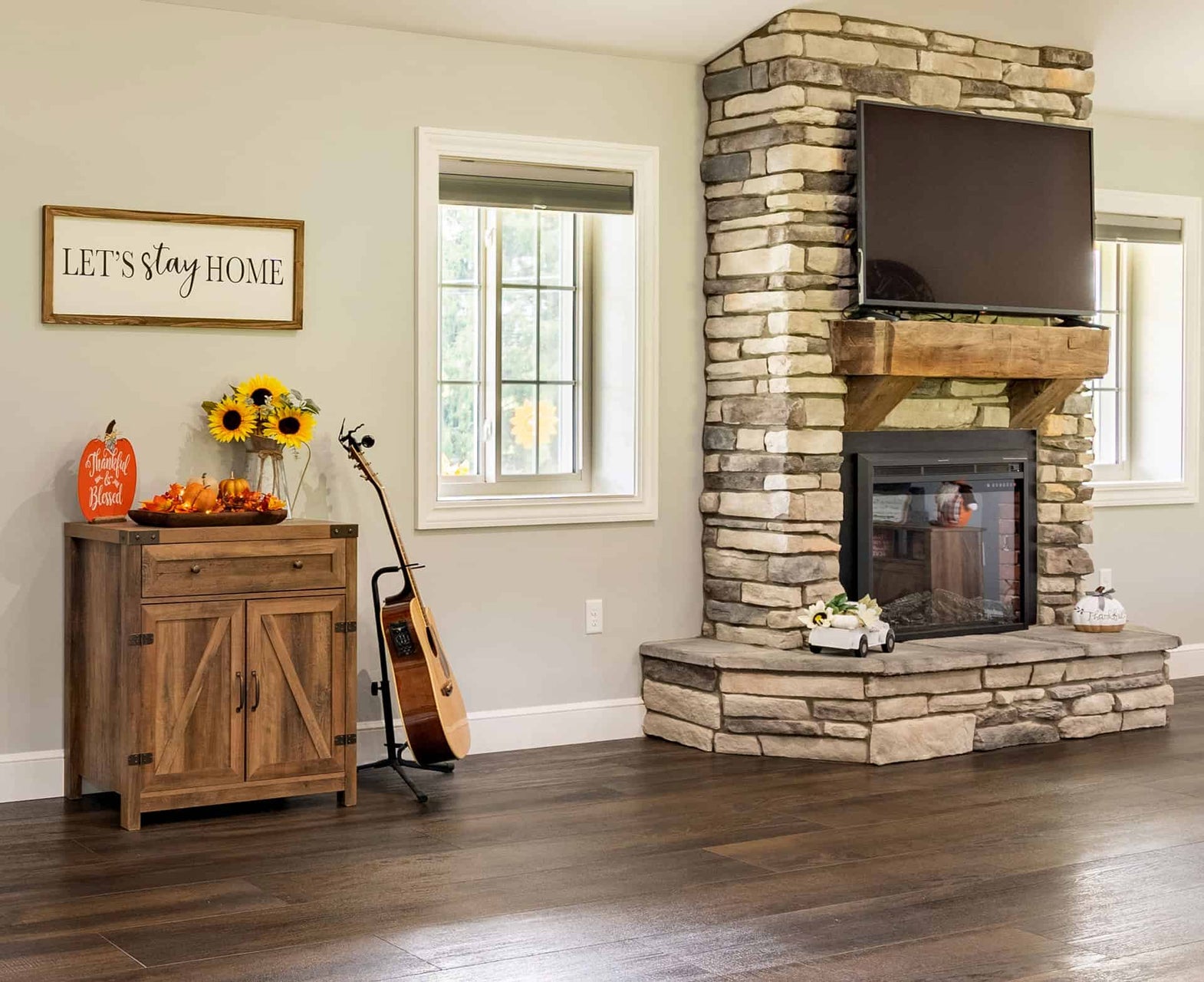 Sliding Window Gallery